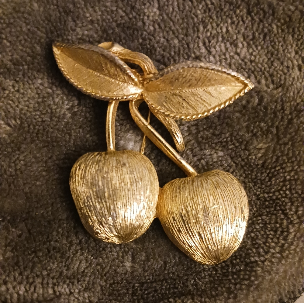 Vintage Sarah Co. Cherries brooch-circa 1966